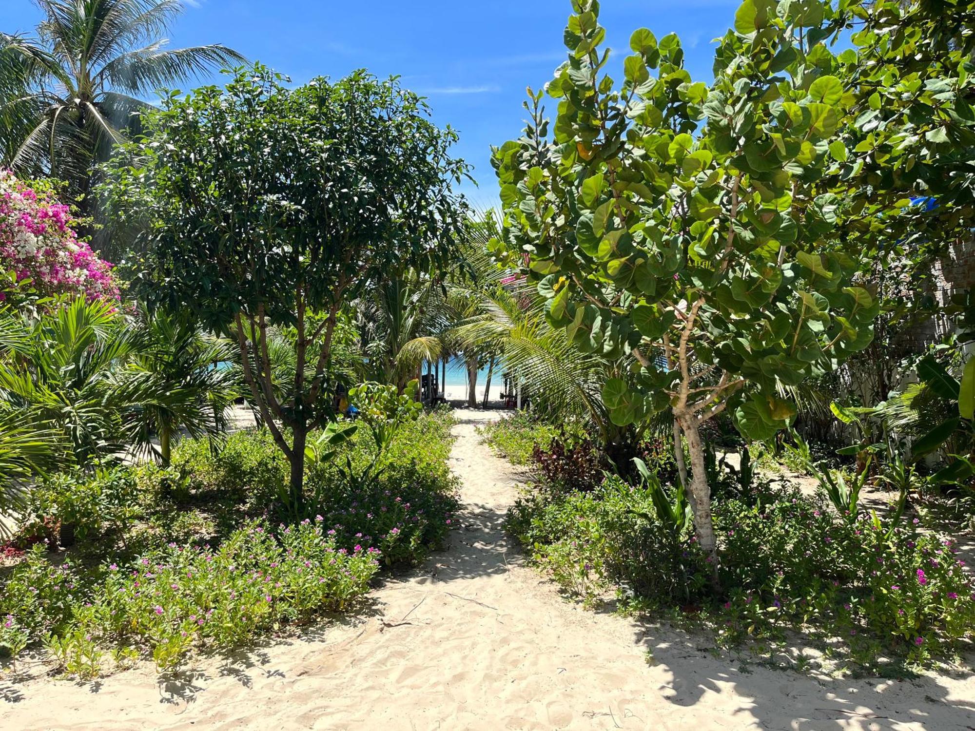 Robinson Beach Bungalow Vinh Hoa 외부 사진